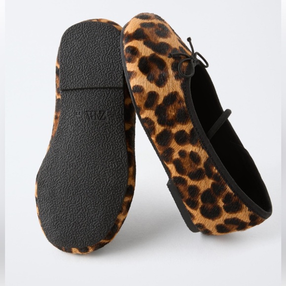 Zara Other - ZARA LEATHER KIDS LEPORDES PRINTITED BALLERINA SHOES
